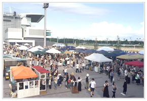 真夏の東京蚤の市at大井競馬場